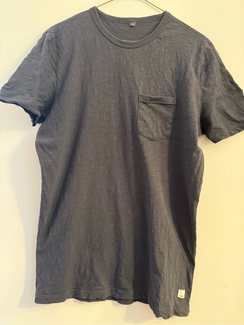 Vuori Classic Men's Short Sleeve Pocket Tee in Charcoal Gray